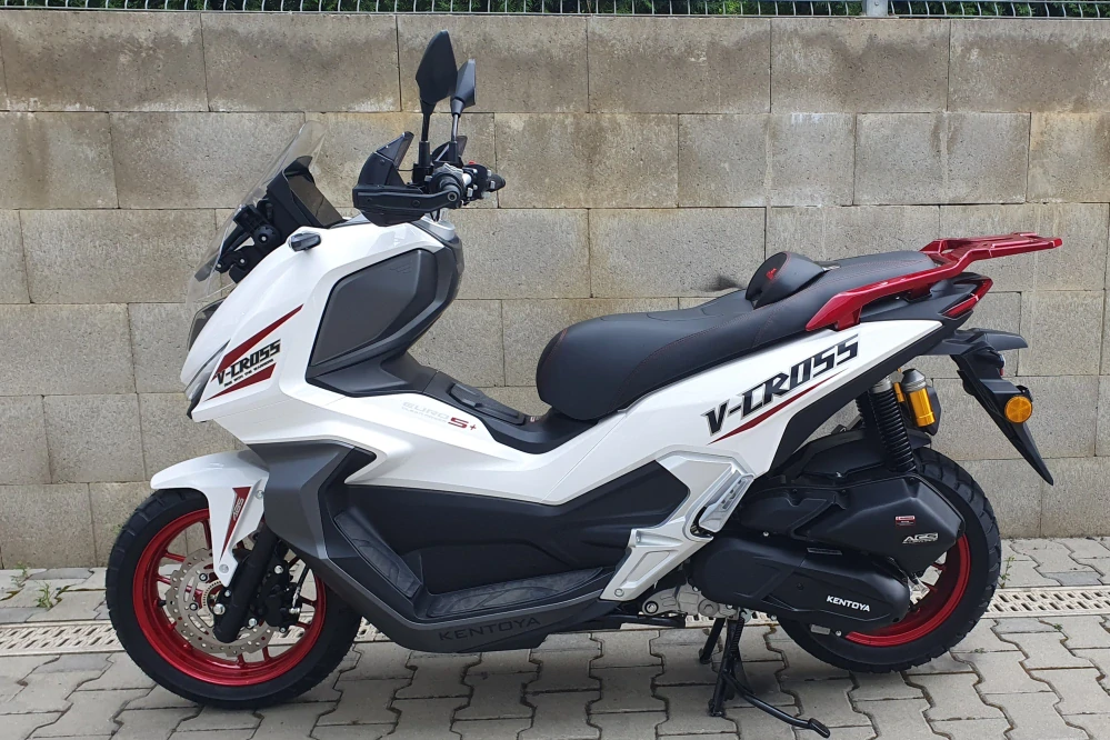 Skútr Kentoya V-Cross 125 4T